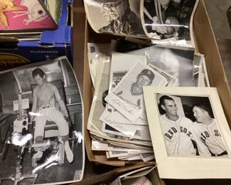 CHOICE FLAT LOT, SPORTS STARS PHOTOGRAPHS COLLECTION

MARVIN HAGLER, MIKE TYSON, PETE ROSE, WHITEY HERZOG

TOMMY HEARNS, ROBERTO DURAN, BRUCE SUTTER, DAVE CONCEPCION

REGGIE MILLER & 100s MORE,