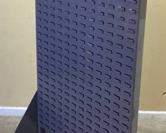 HEAVY DUTY STEEL 2 SIDED PEGBOARD