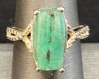 STERLING SILVER EMERALD RING