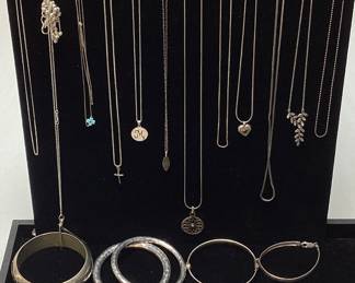 ASSORTED COSTUME JEWELRY