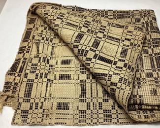 19th CENTURY NC HAND SPUN OVERSHOT COVERLET, BLACK & BROWN WOOL ON NATURAL COTTON FIELD SOME WEAR, RIPS & FADING,