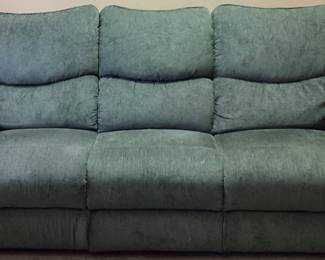 LA-Z-BOY GREEN RECLINING SOFA