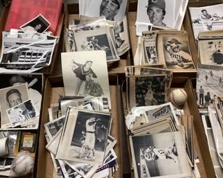 CHOICE FLAT LOT, SPORTS STARS PHOTOGRAPHS COLLECTION

MARVIN HAGLER, MIKE TYSON, PETE ROSE, WHITEY HERZOG

TOMMY HEARNS, ROBERTO DURAN, BRUCE SUTTER, DAVE CONCEPCION

REGGIE MILLER & 100s MORE,