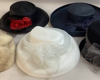 LADIES HAT GROUP