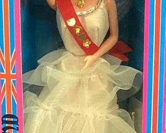 1978 MATTEL ENGLAND ROYAL BARBIE DOLL