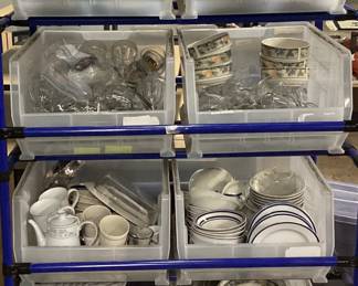CHOICE LOT GLASSWARE, CHINA