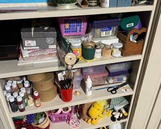 Art supplies 