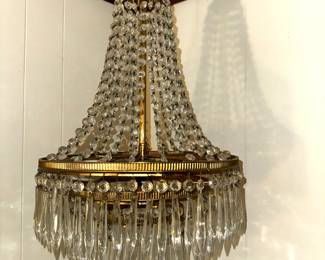 Crystal light fixture.  Missing 4-5 prisms 