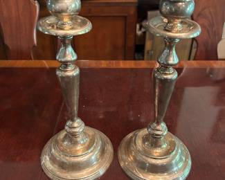 Weighted silver candlesticks 