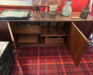 Vintage stereo/cabinet