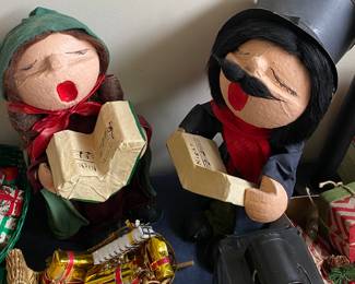 Vintage Carolers