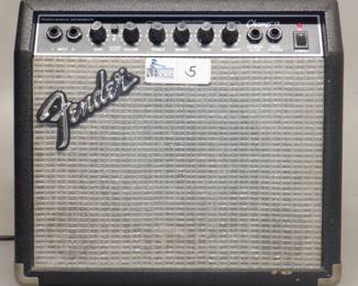 FENDER FRONTMAN 15G AMP