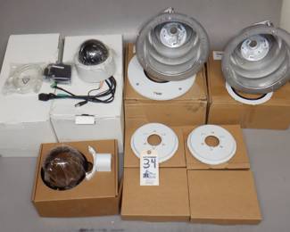 LOT SECURTY CAMERAS AND ACCESSORIES
