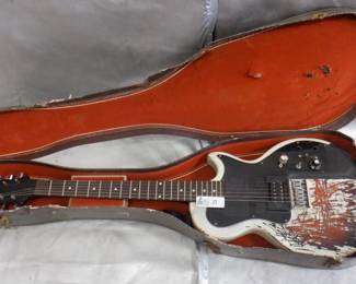 EPIPHONE LES PAUL GUITAR IN CASE