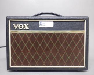 VOX V9106 GUITAR AMP