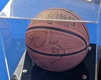 autographed basketball Kobe and Shaq