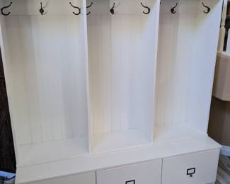 coat and shoe cabinet