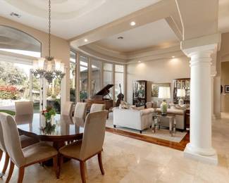 Stanley Dining Table and Chairs!