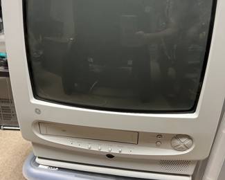 GE 13 inch TV with built in VCR