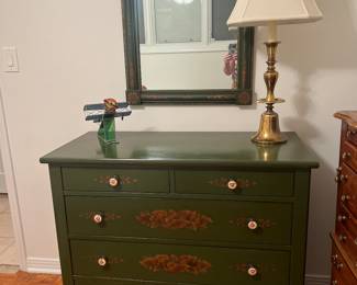 Hitchcock 4 drawer chest