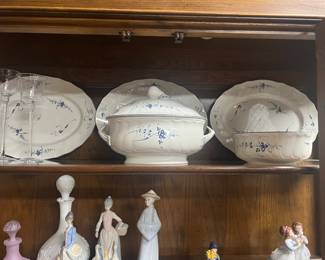 Villeroy and Boch Serving Pieces