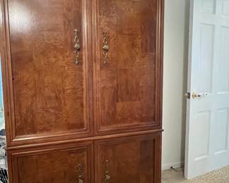 Thomasville Elysee Armoire