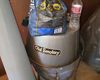 Old Smokey - Ever Texan Should Cook on one of these!