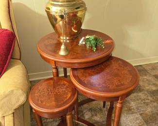 Round Nesting Tables