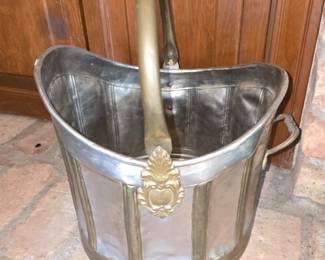 Fireplace Log Bucket 