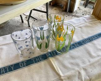 Swanky swigs in florals and polka dots