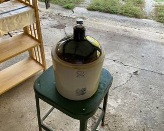 Western Stoneware 2 gallon jug