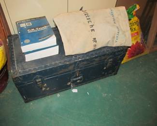 Military trunk and Military bag