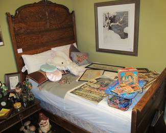 Victorian antique solid oak 100 yr old full-size bed
