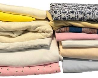 Approx 9.5 Lbs Dress Weight Polyester