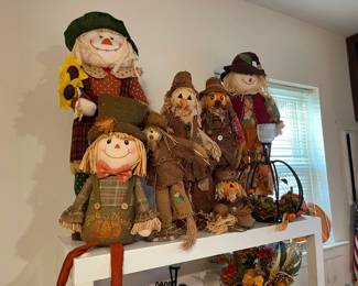 Scarecrows 