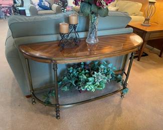 Vintage sofa/entrance table with lower glass shelf
