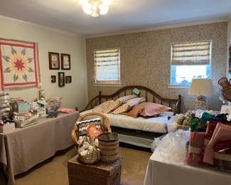The sewing Room, lots of fabric, and sewing notions, trundle bed with mattresses included, lots of shells and beads