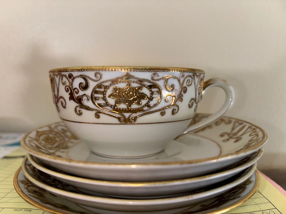 Tea Time with Cats at Christmas • Lovely... starts on 10/4/2024