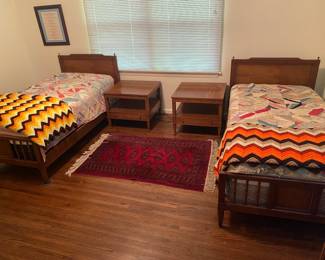 Cool MCM adjustable twin bed pair with nightstands.