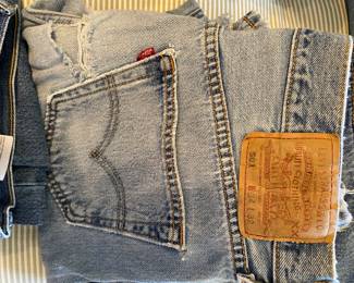 I never had the butt to pull off the 501's. Looks like this fella may have had too much.