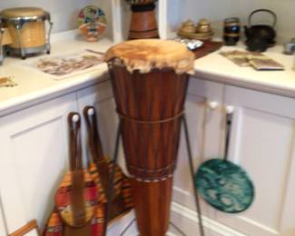 Drums/bongos / natural skins