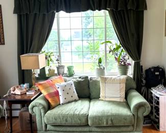 Sofa NFS, lamps etc yes.