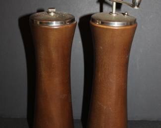 Vintage salt and pepper shakers