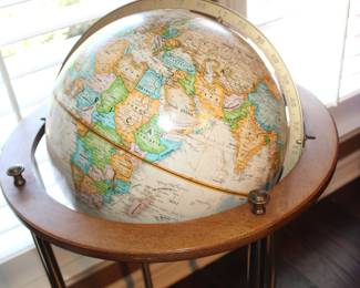 16" globe on floor stand