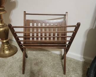 Magazine Stand 