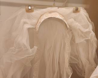 Full length wedding veil
