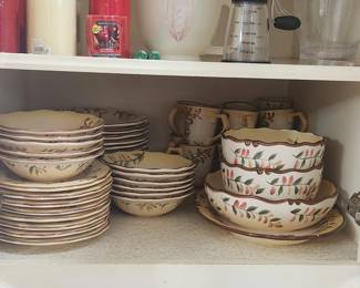 Kitchen - every day dishes - miscellaneous 