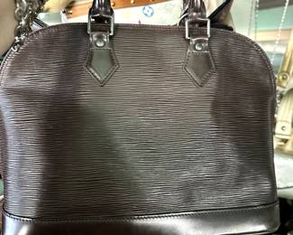 Huge Collection of Designer Purses Burberry, Dior, Prada, Louis Vuitton and More!