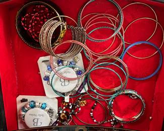 Costume Jewelry Necklaces, Brooches, Bracelets, Earrings and More