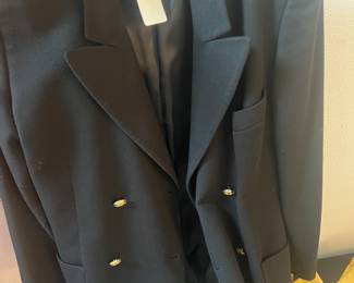 ESCADA 
